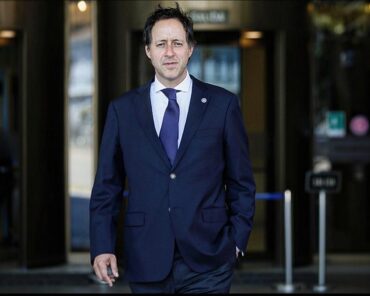 Jefe de la Bancada Republicana crea primera fundación contra la ideología de género del país