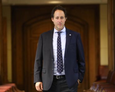 Diputado Urruticoechea presenta reforma constitucional para prohibir la Agenda 2030 en Chile: “Pasa por sobre la soberanía de los pueblos”